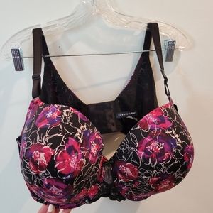 Torrid Tshirt Push Up Bra - Size 44DDD
